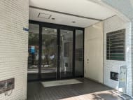 v20251008150720/fresh/building/J00100358752_3