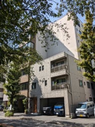 v20251008150720/fresh/building/J00100382168_1