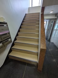 v20251008150720/fresh/building/J00100388208_9