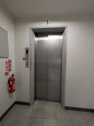 v20251008150720/fresh/building/J00100402680_4
