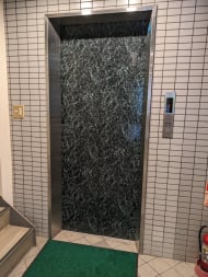 v20251008150720/fresh/building/J00100404214_4