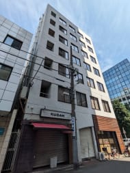 v20251008150721/fresh/building/J00100358752_9