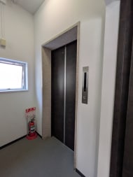 v20251008150721/fresh/building/J00100360904_3