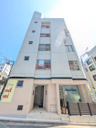 v20251008150721/fresh/building/J00100360904_8