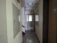 v20251008150721/fresh/building/J00100374115_9