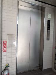 v20251008150721/fresh/building/J00100375921_4