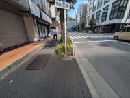 v20251008150721/fresh/building/J00100377460_2