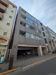 v20251008150721/fresh/building/J00100378810_6