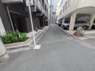 v20251008150721/fresh/building/J00100389363_13