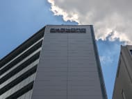 v20251008150721/fresh/building/J00100396309_9