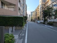 v20251008150721/fresh/building/J00100410067_2