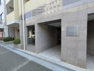 v20251008150721/fresh/building/J00100414352_11