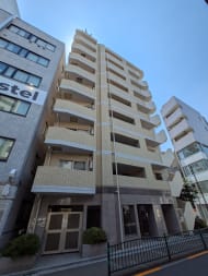 v20251008150721/fresh/building/J00100414352_8