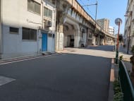 v20251008150721/fresh/building/J00100416082_16
