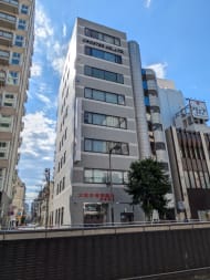 v20251008150721/fresh/building/J00100418757_7