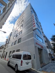 v20251008150721/fresh/building/J00100418757_9