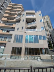 v20251008150721/fresh/building/J00100477284_6