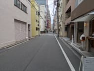 v20251008150721/fresh/building/J00100493501_10