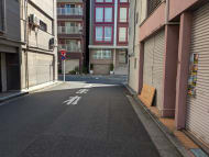 v20251008150721/fresh/building/J00100493954_10