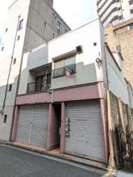 v20251008150721/fresh/building/J00100493954_8