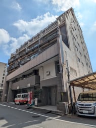 v20251009150657/fresh/building/J00100359609_8