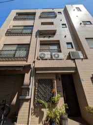 v20251009150657/fresh/building/J00100368309_8