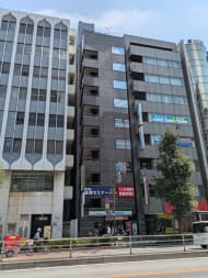 v20251009150657/fresh/building/J00100371982_6