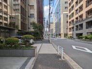 v20251009150657/fresh/building/J00100374237_17