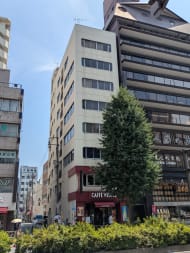 v20251009150657/fresh/building/J00100379355_6
