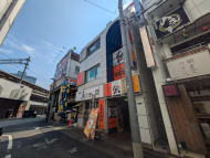 v20251009150657/fresh/building/J00100382560_6