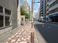 v20251009150657/fresh/building/J00100383599_9