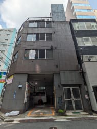 v20251009150657/fresh/building/J00100383604_7