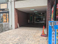 v20251009150657/fresh/building/J00100384030_3