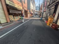 v20251009150657/fresh/building/J00100388276_9