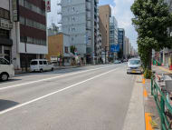v20251009150657/fresh/building/J00100394452_14