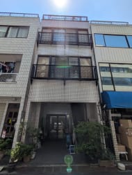 v20251009150657/fresh/building/J00100401659_1