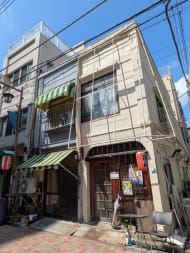 v20251009150657/fresh/building/J00100403501_6