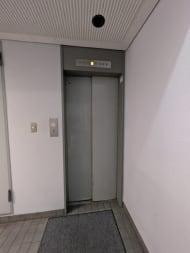 v20251009150657/fresh/building/J00100404285_4