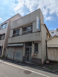v20251009150657/fresh/building/J00100406338_8