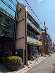 v20251009150657/fresh/building/J00100418403_5