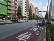 v20251009150657/fresh/building/J00100425574_15