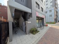 v20251009150657/fresh/building/J00100467251_12