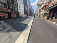v20251009150657/fresh/building/J00100476310_10
