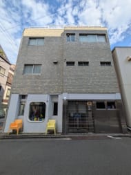 v20251009150657/fresh/building/J00100608755_6