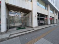 v20251009150657/fresh/building/J00100609403_12