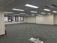 v20251010150707/fresh/building/J00100359744_12
