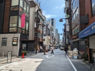 v20251010150707/fresh/building/J00100359744_2