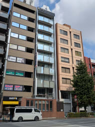 v20251010150707/fresh/building/J00100372688_9