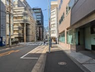 v20251010150707/fresh/building/J00100390479_2