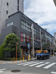 v20251010150707/fresh/building/J00100402009_1